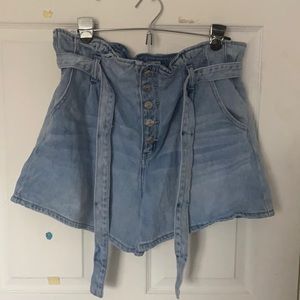American Eagle Paper Bag Waist Shorts
